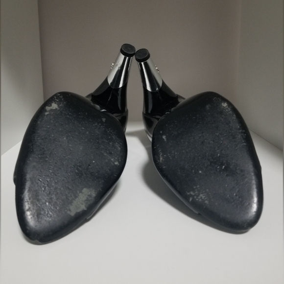 CHANEL Black Patent Leather Peep Toe Heels Size 39.5 - Picture 6 of 9